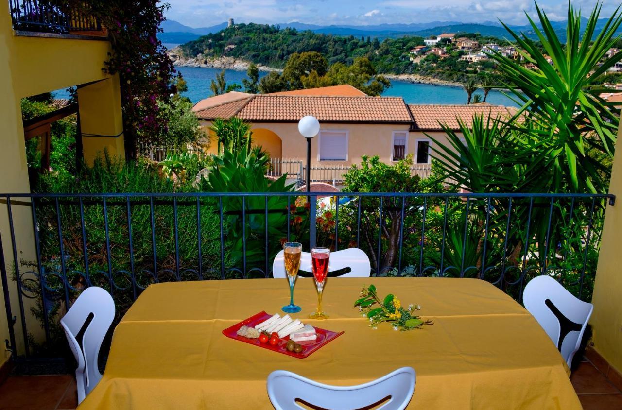 Residence Appartamenti Caffarena Arbatax Bagian luar foto