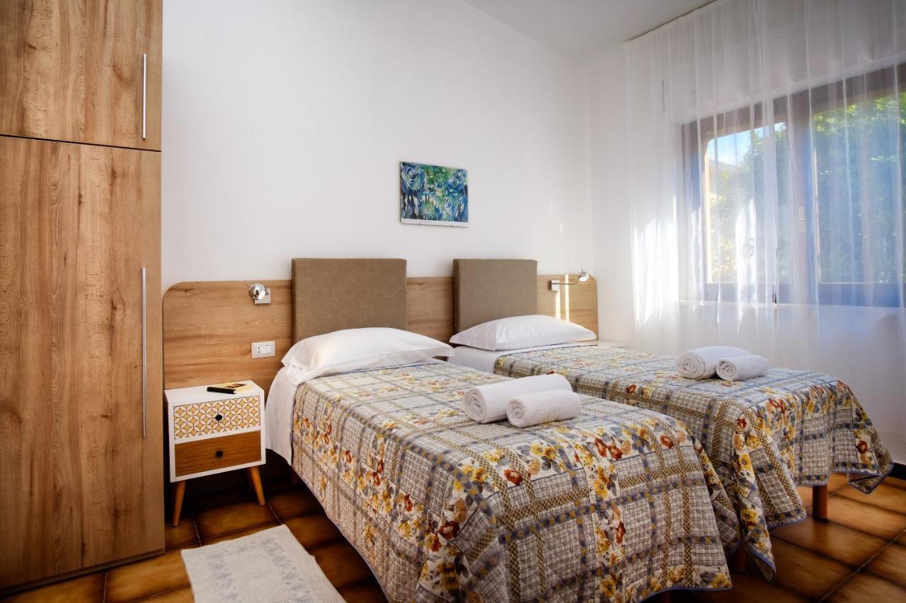 Residence Appartamenti Caffarena Arbatax Bagian luar foto