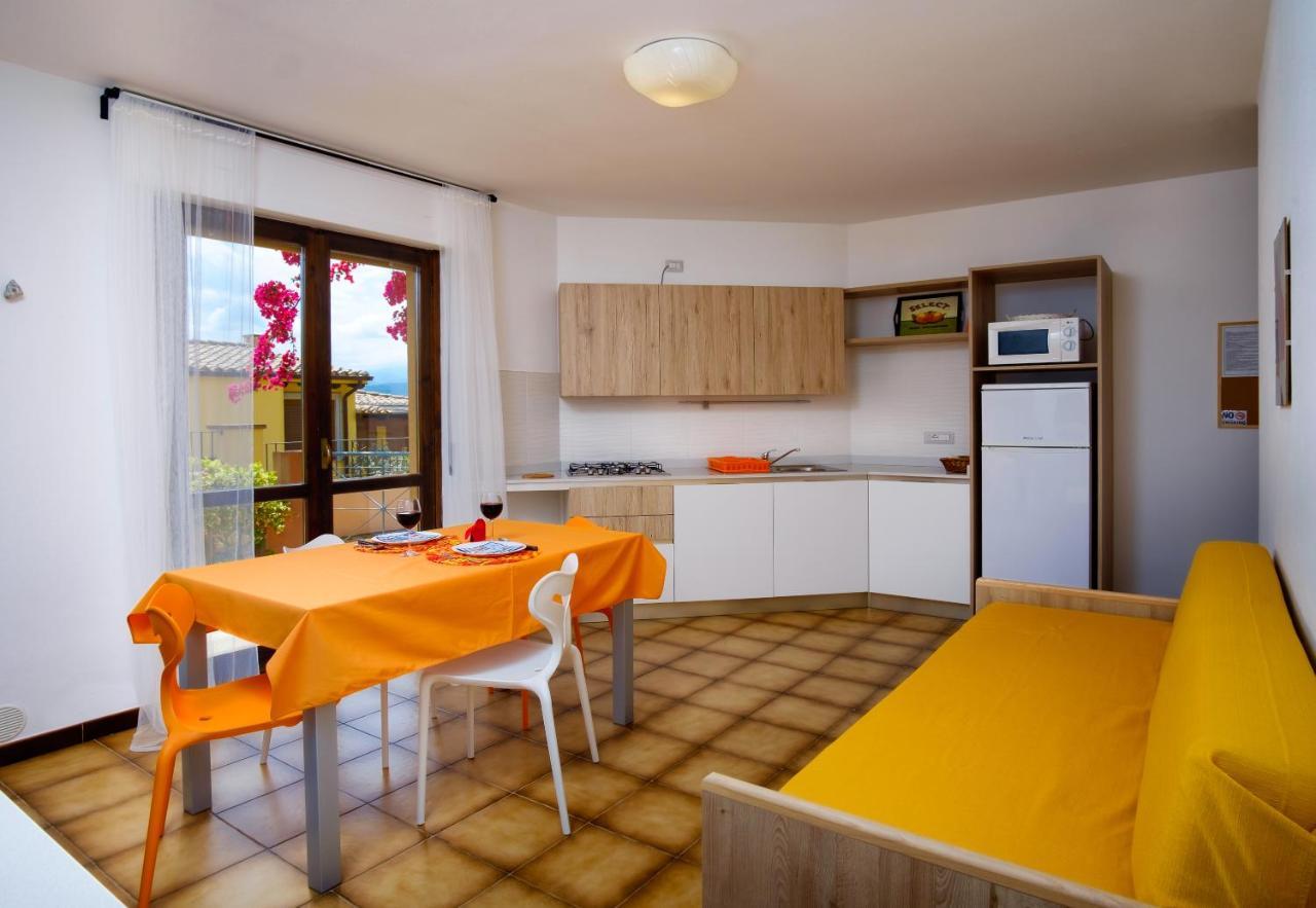 Residence Appartamenti Caffarena Arbatax Bagian luar foto