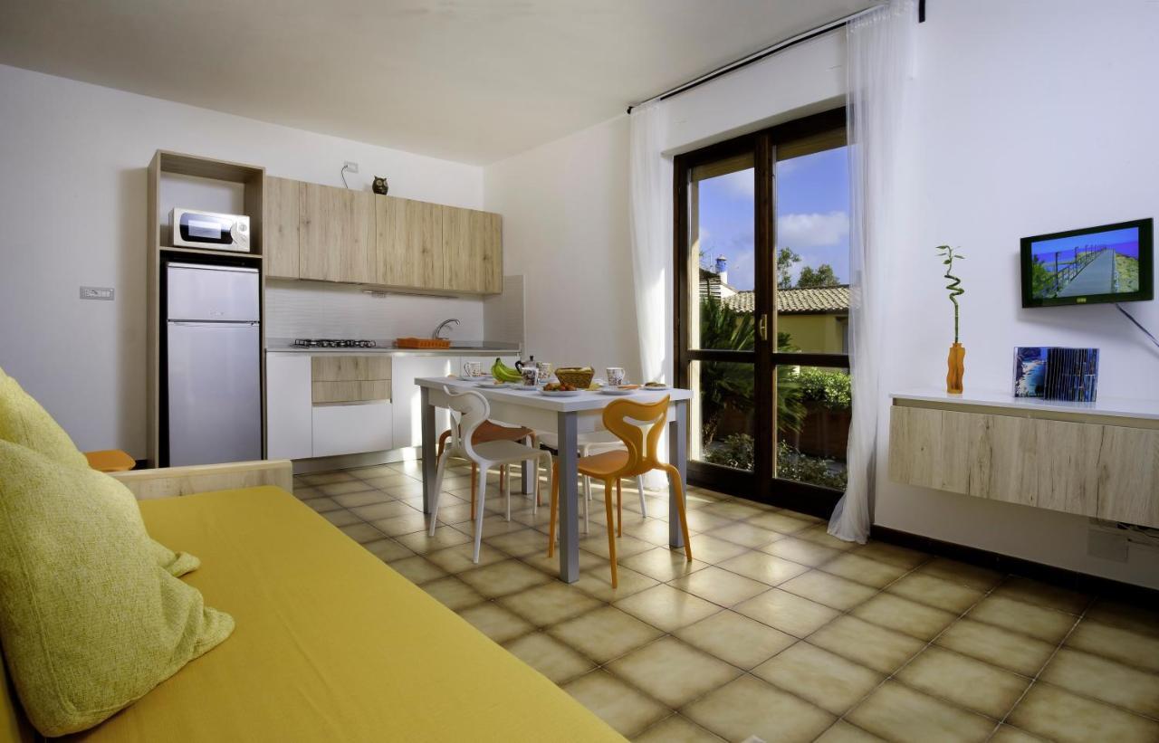 Residence Appartamenti Caffarena Arbatax Bagian luar foto