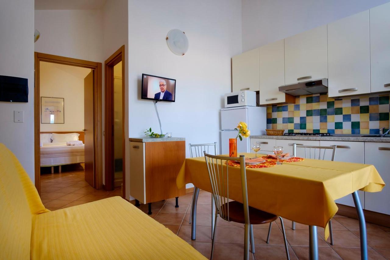 Residence Appartamenti Caffarena Arbatax Bagian luar foto