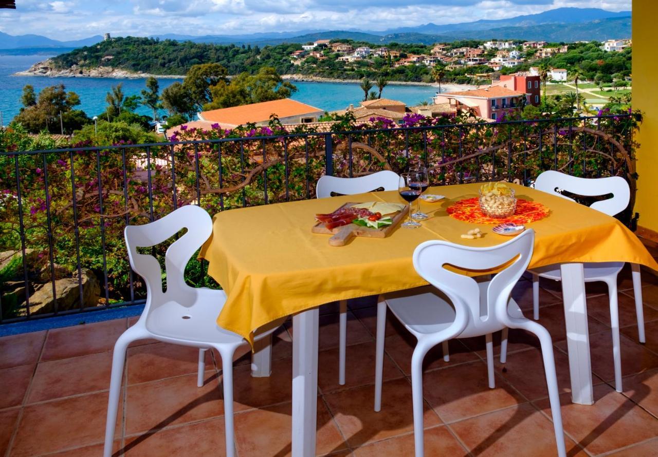 Residence Appartamenti Caffarena Arbatax Bagian luar foto