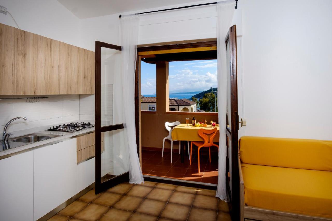 Residence Appartamenti Caffarena Arbatax Bagian luar foto